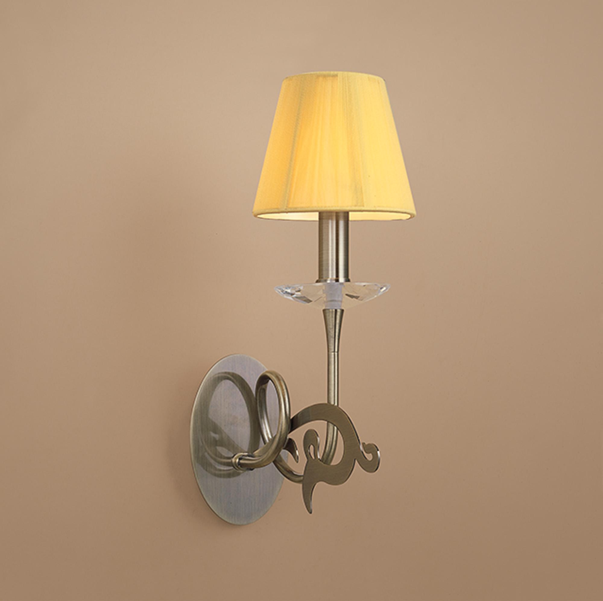 Acanto Wall Lamp