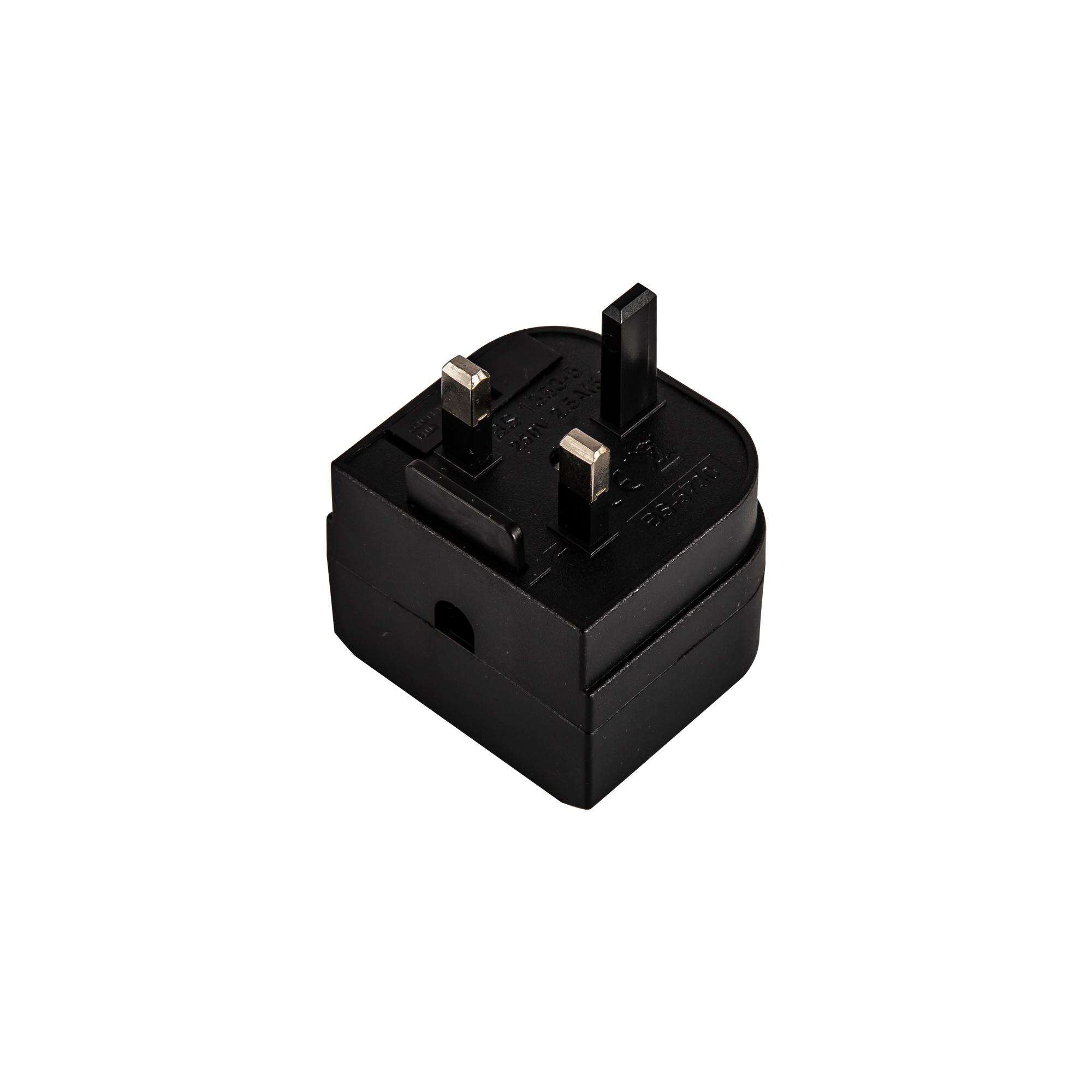 Additions 3A EU-UK Black Plug Converter