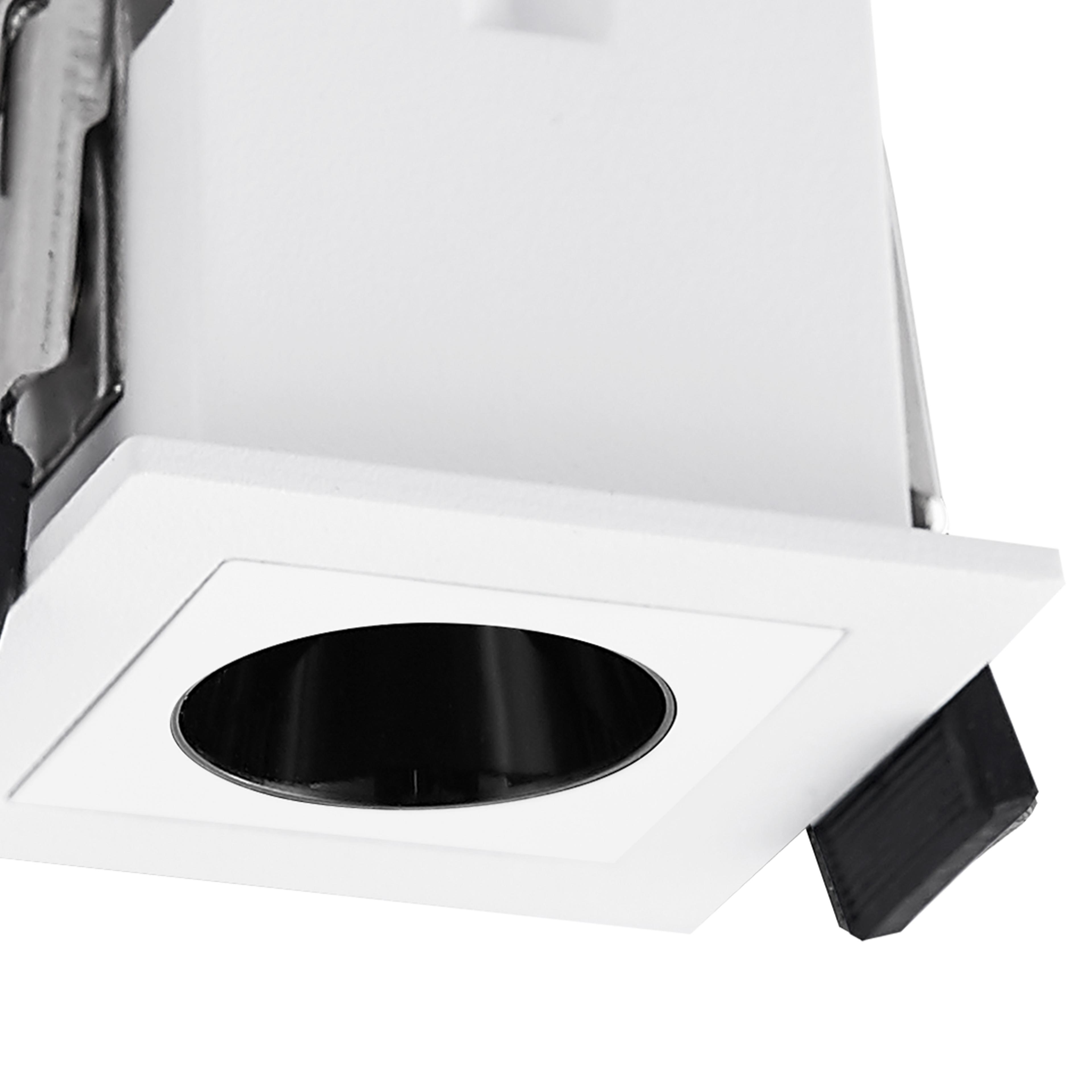 Blau Linear Recessed Spotlight