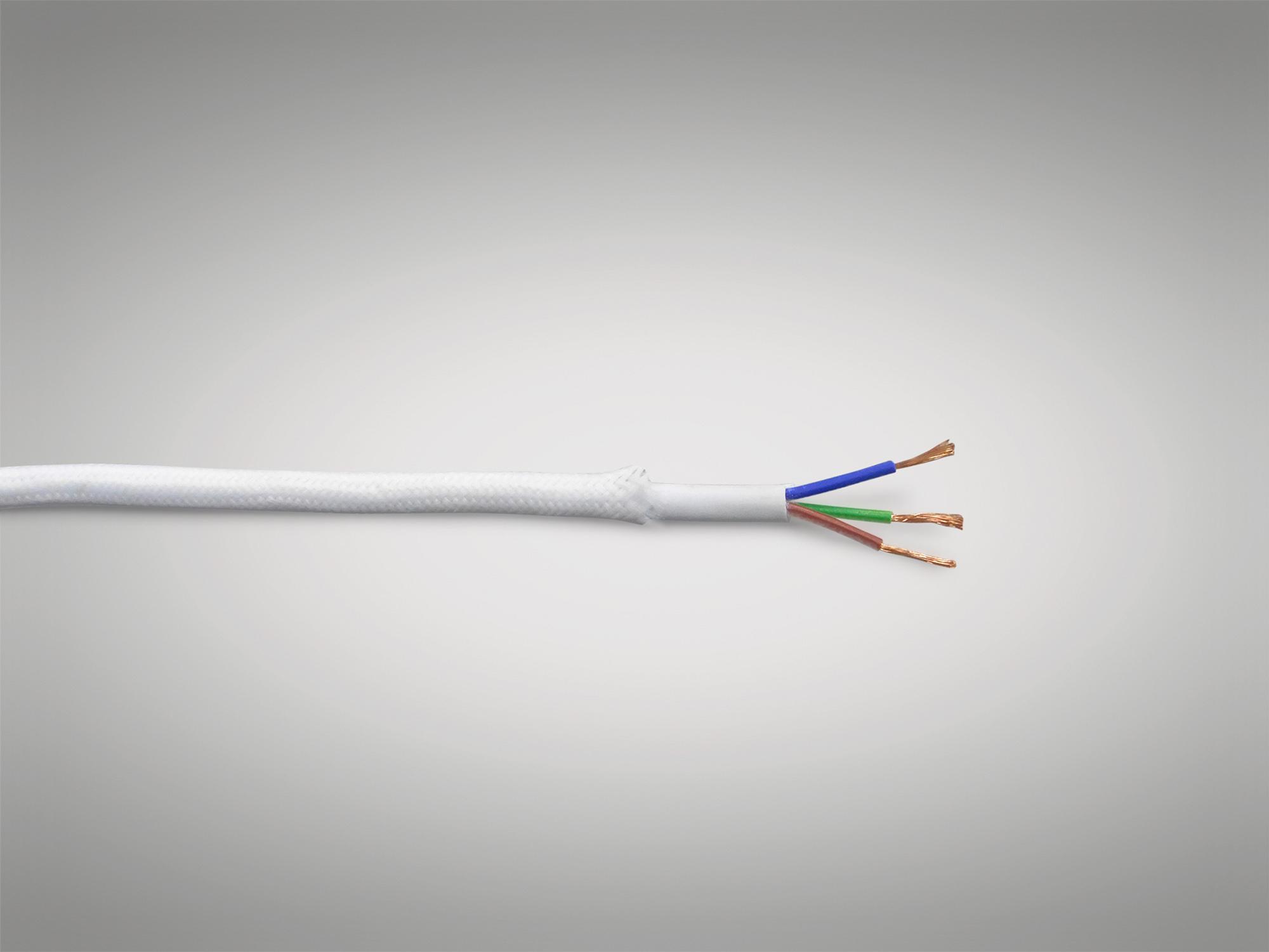 Cavo 1m White Braided 3 Core 0.75mm Cable VDE Approved (qty ordered will be supplied as one continuous length)