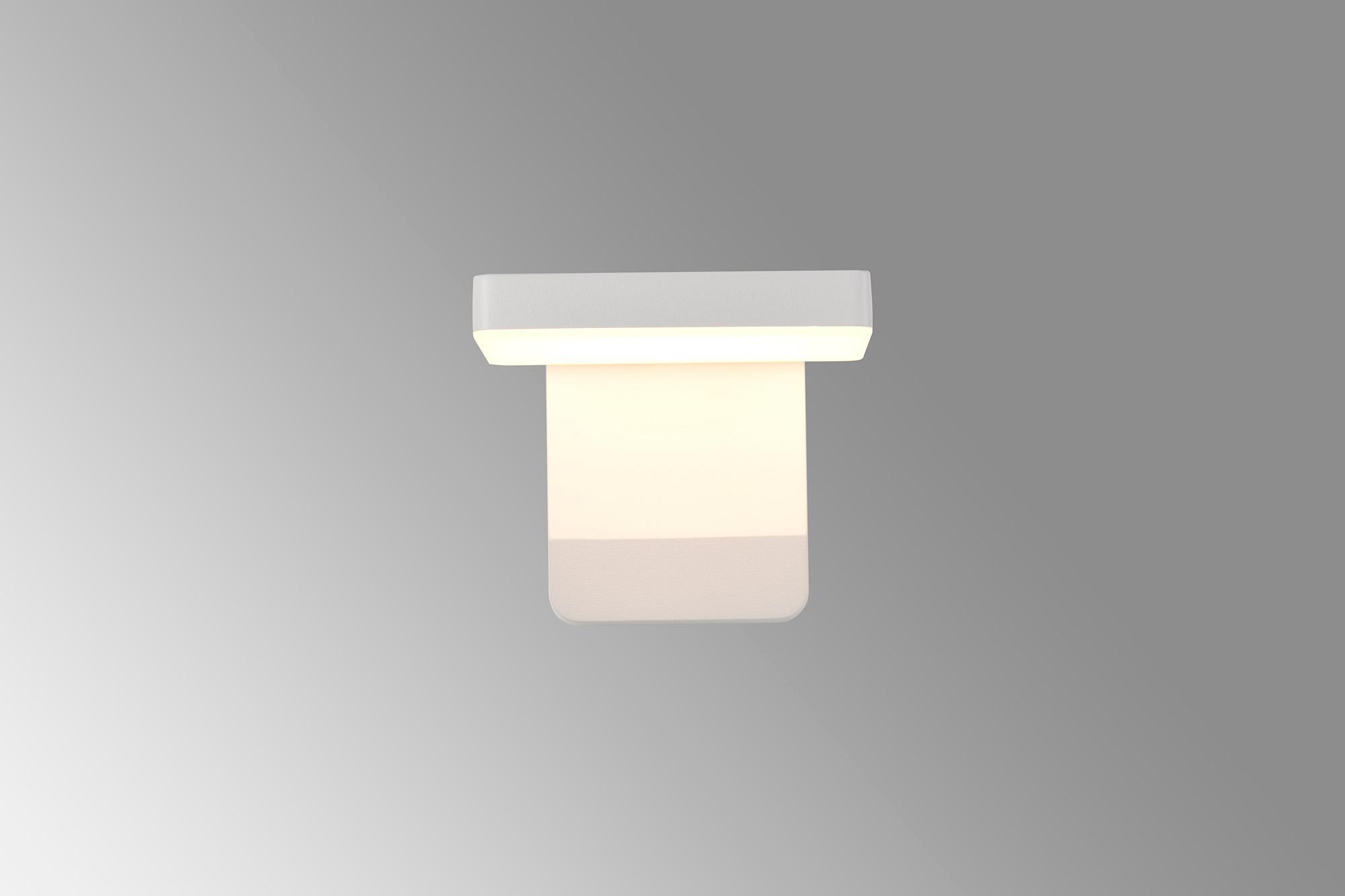 Cooper Wall Lamp