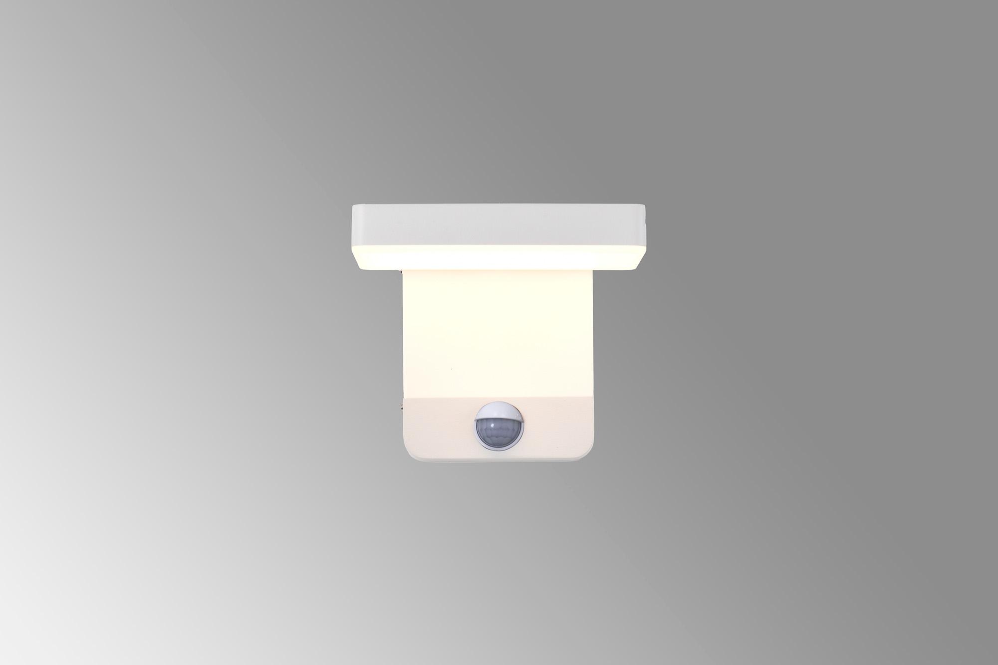 Cooper PIR Motion Sensor Wall Lamp