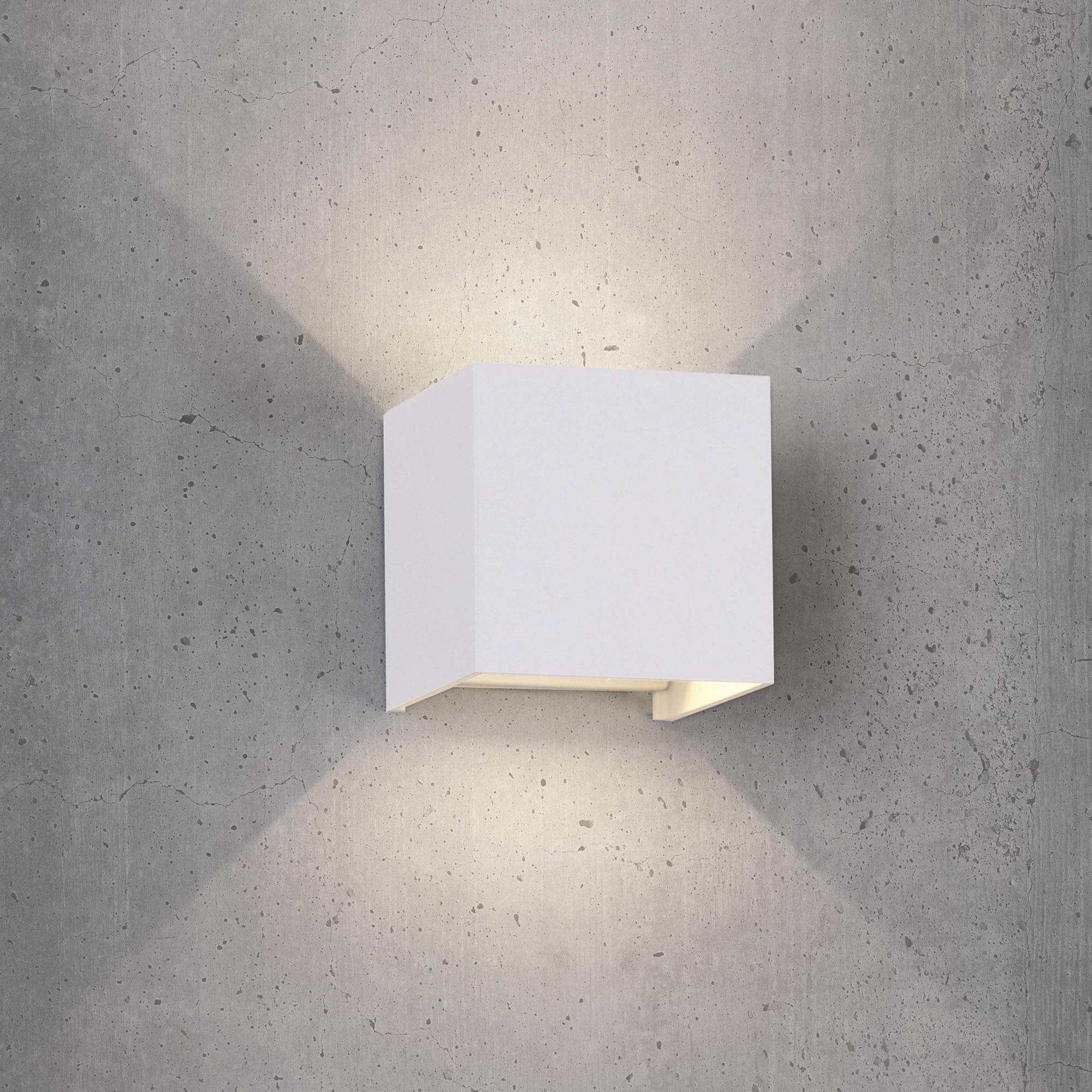 Davos Square Wall Lamp