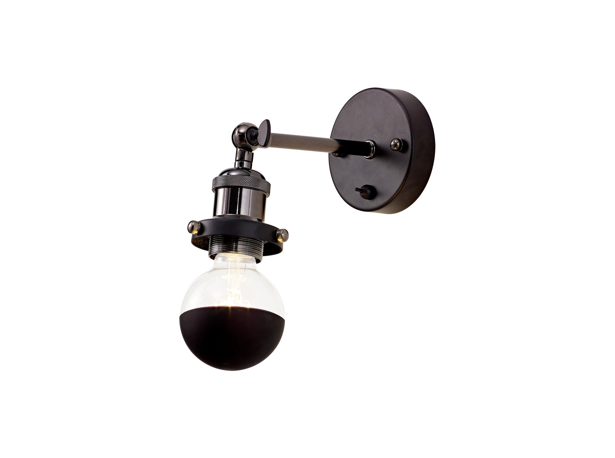 Dreifa Switched Wall Light