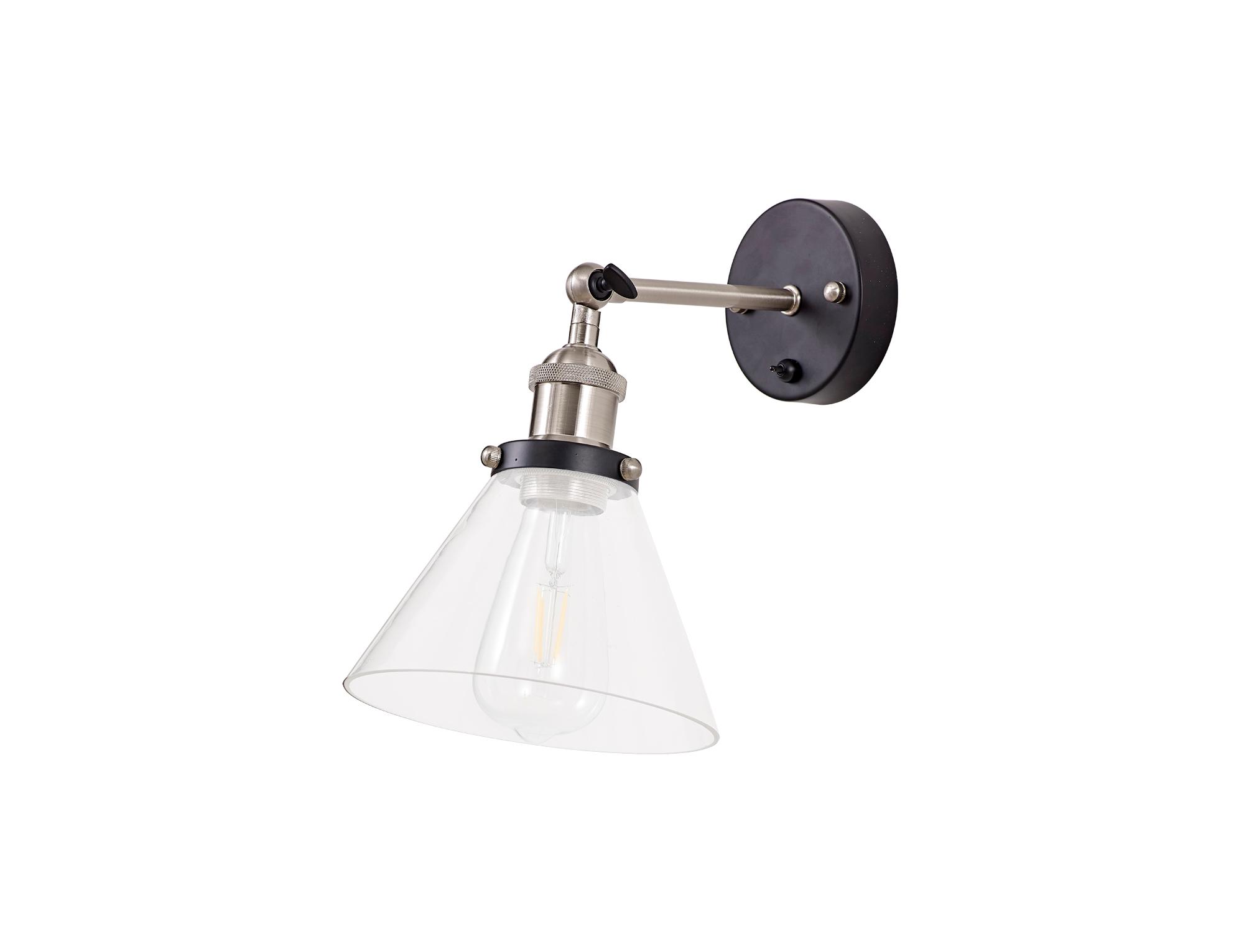 Dreifa Switched Wall Light
