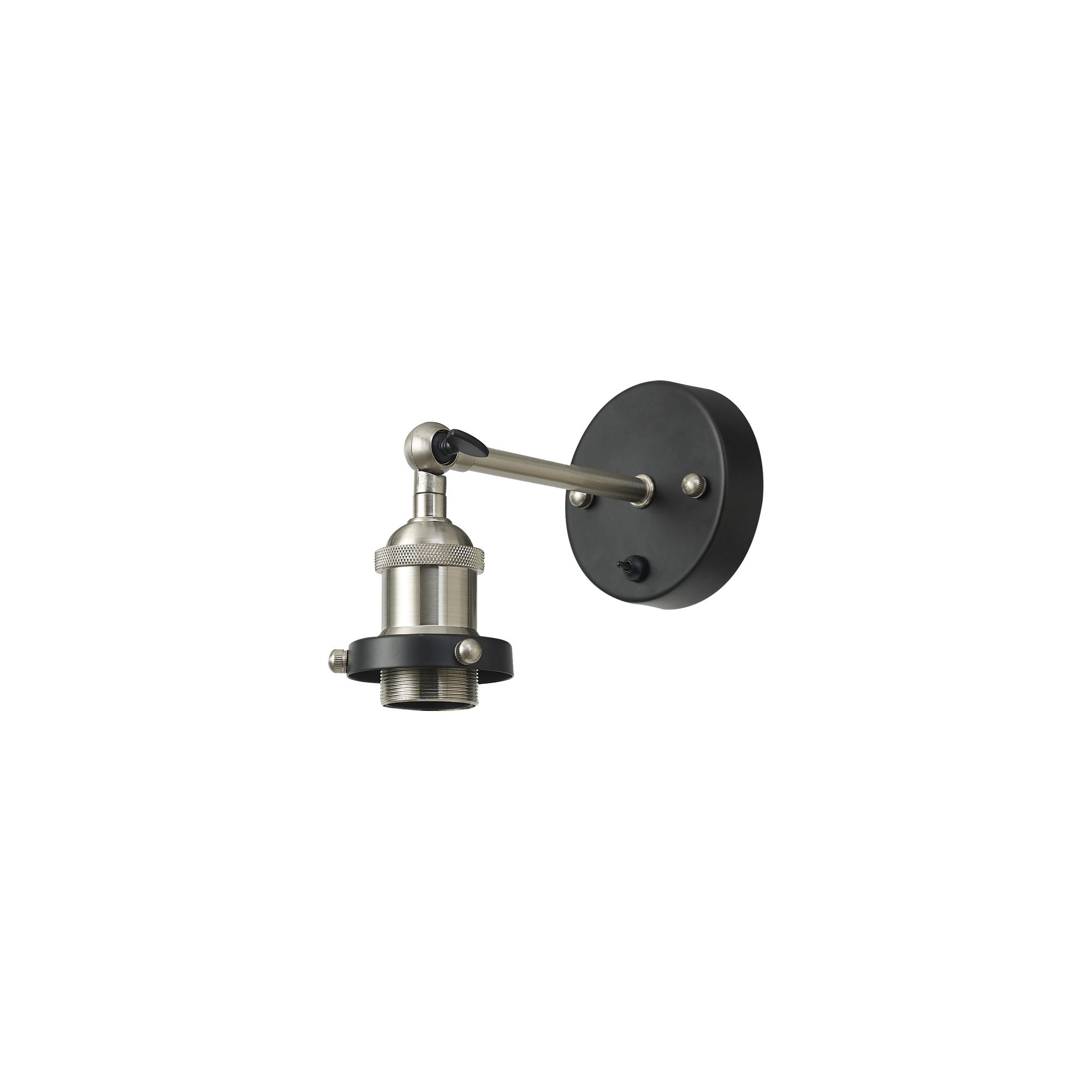 Dreifa Switched Wall Light
