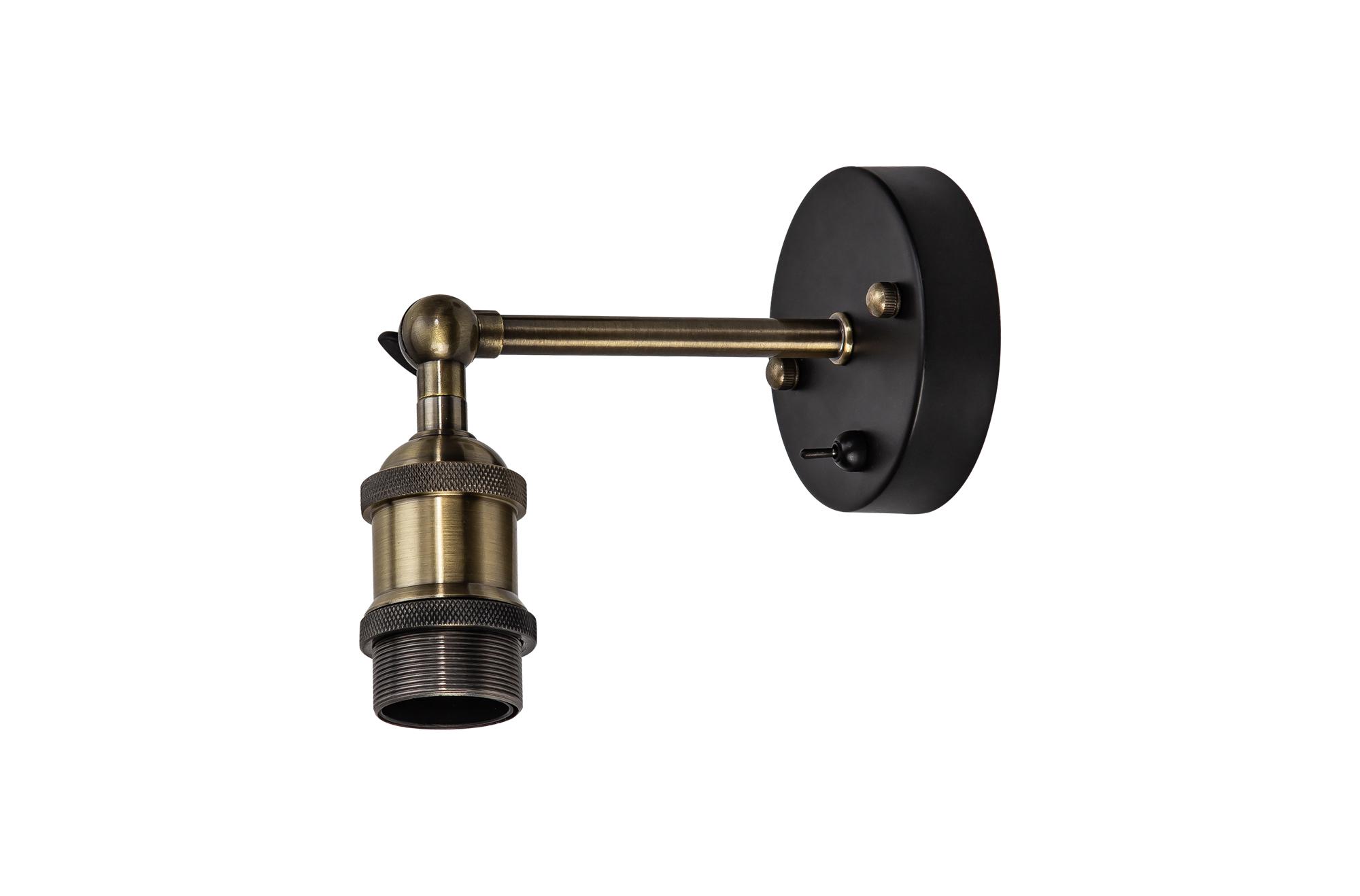 Dreifa Switched Wall Light