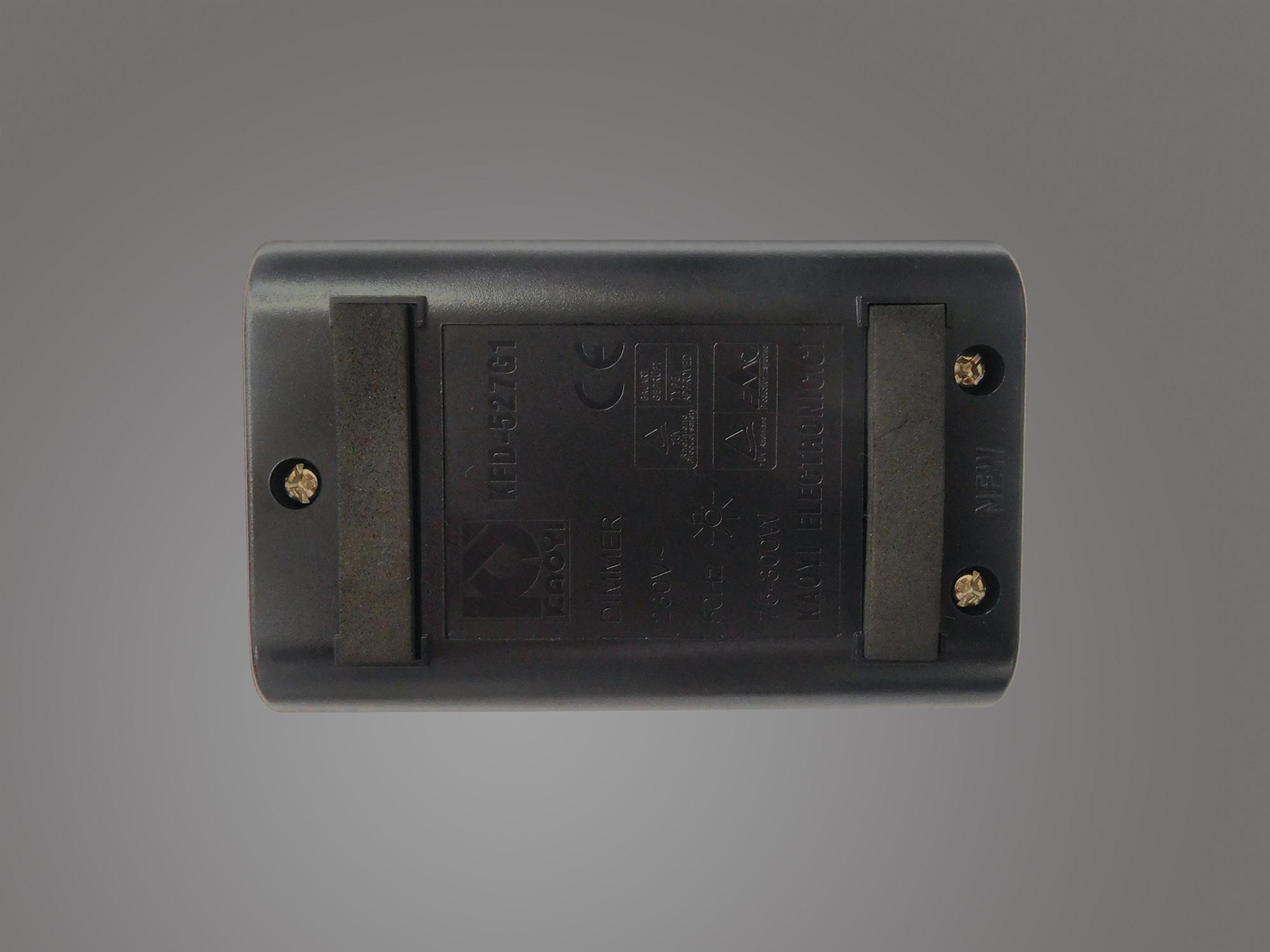 Elements Inline Dimmer