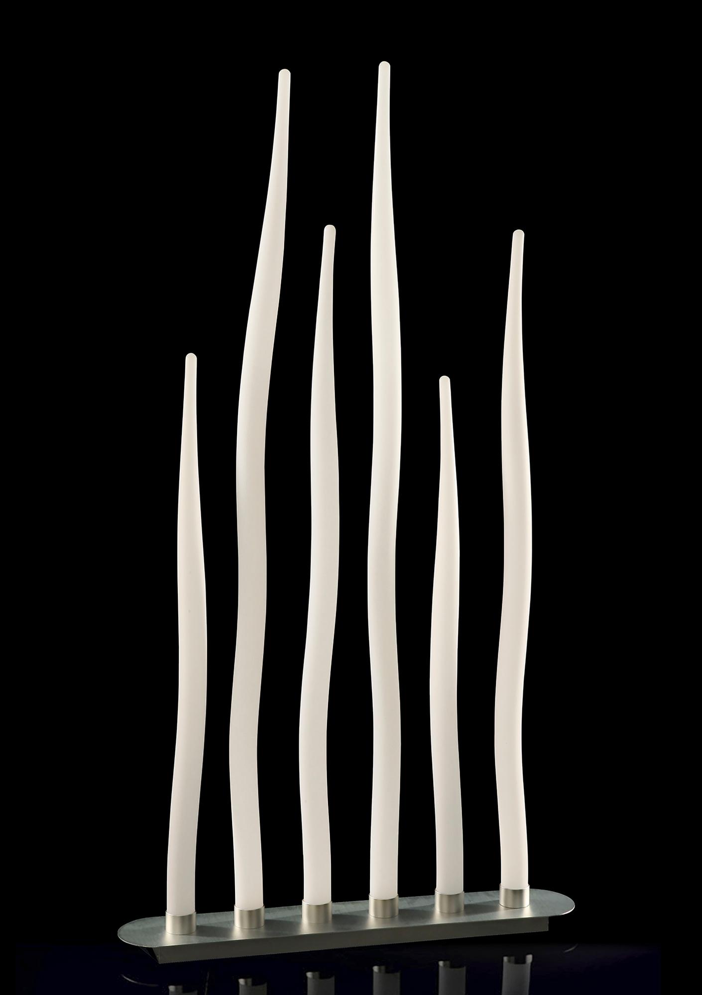 Estalacta Floor Lamp