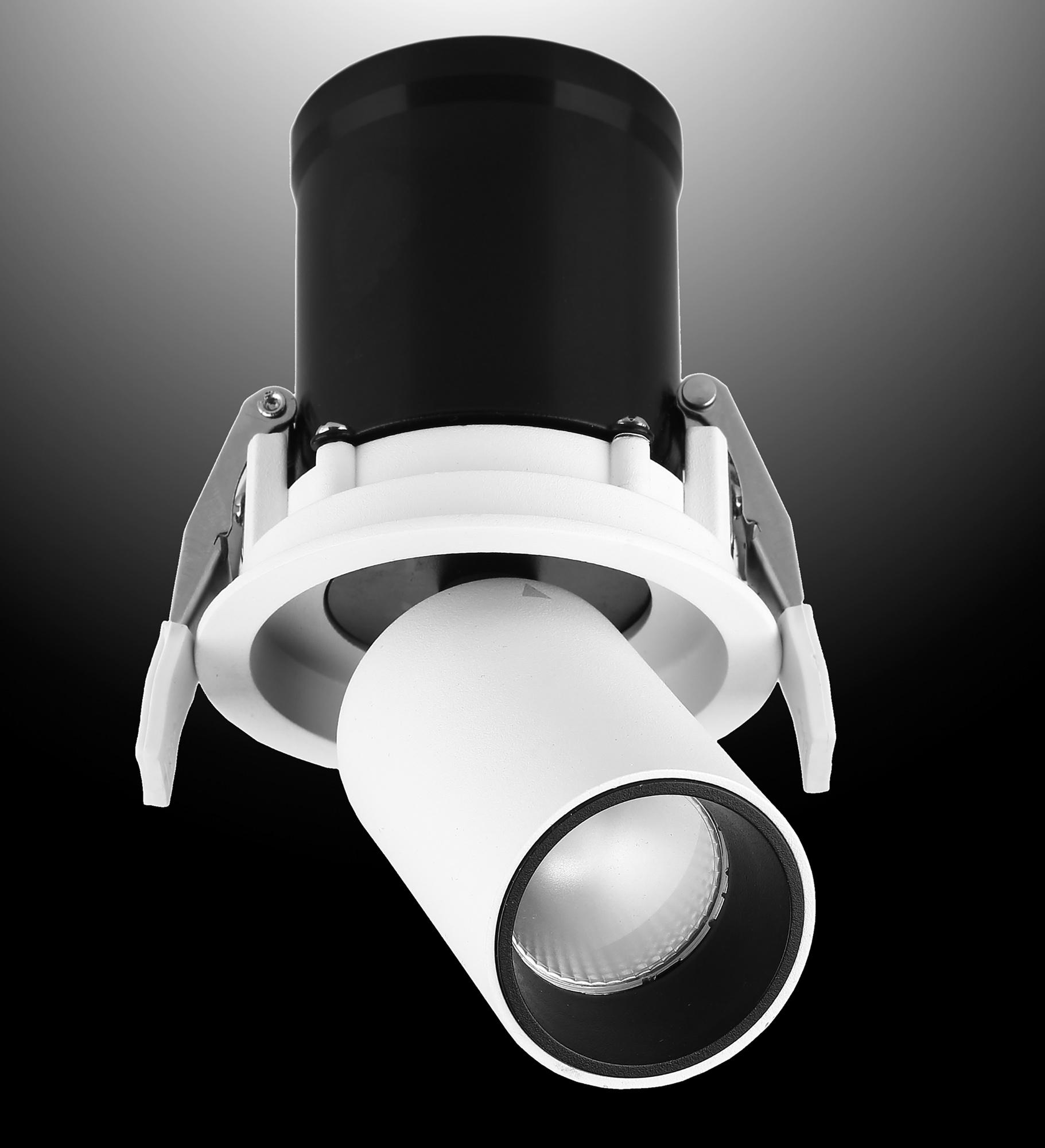 Garda Retractable Recessed Swivel Spotlight