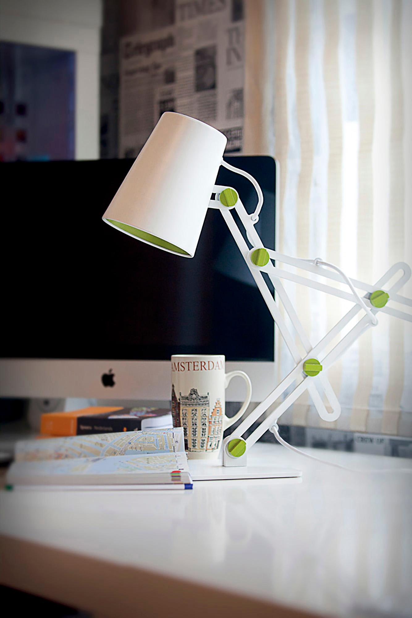Looker Table Lamp 1 Light E27, Matt White/Green