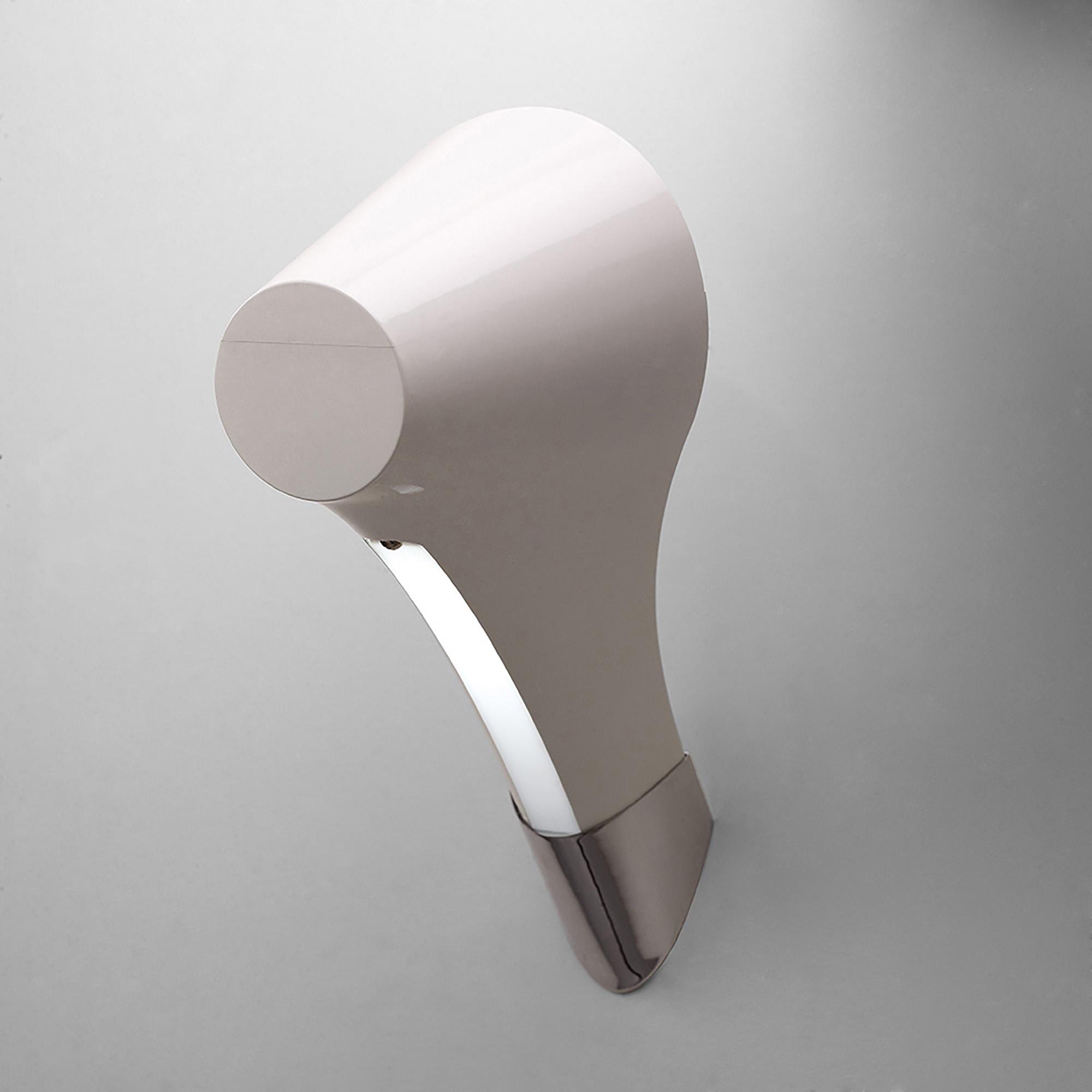 Ora Wall Lamp