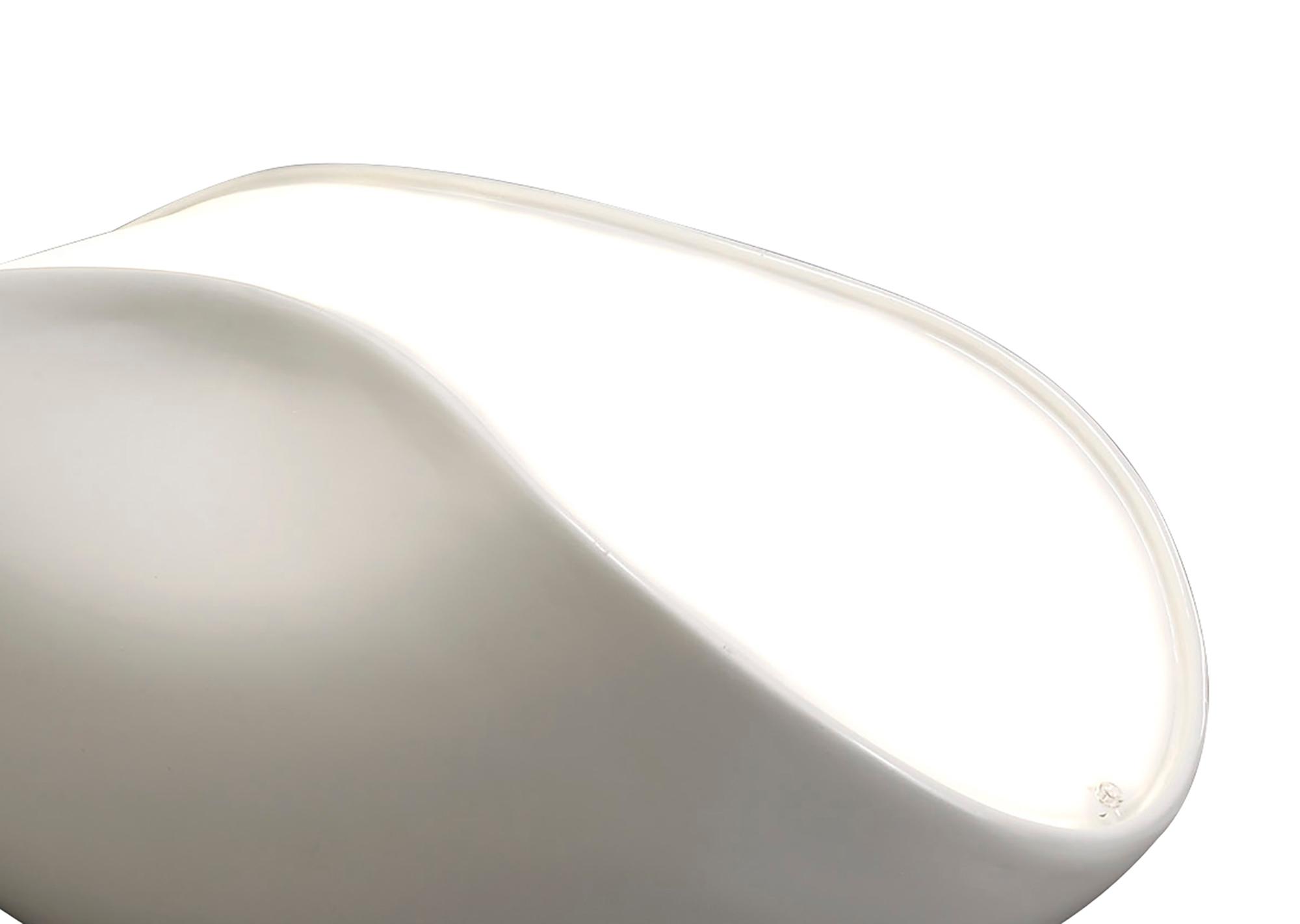 Pasion Table Lamp