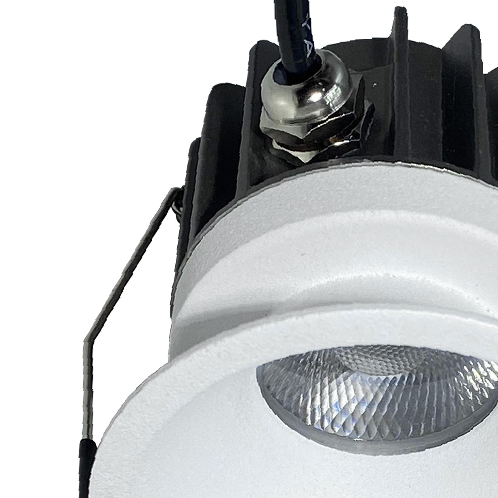 Rombok Downlight