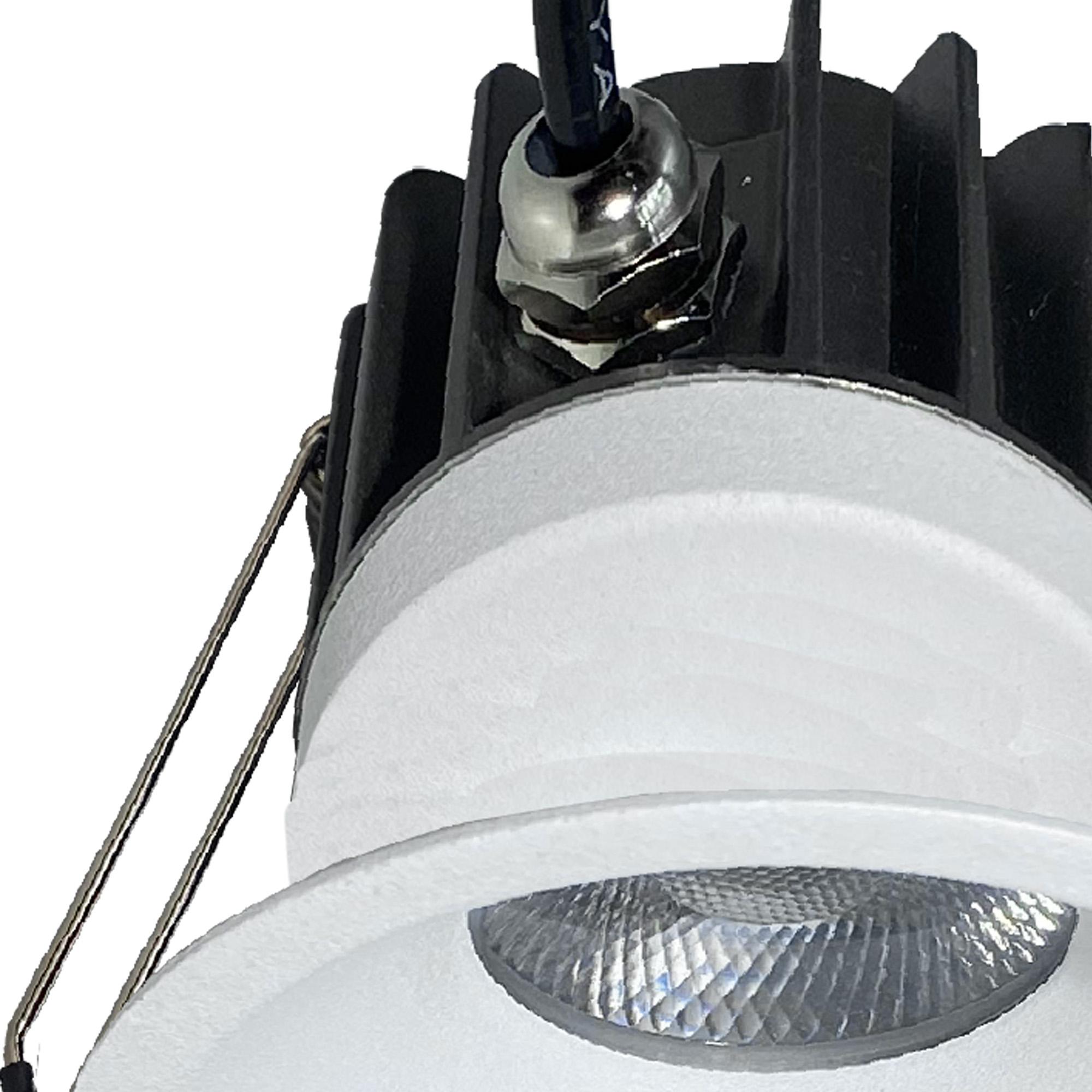 Rombok Downlight