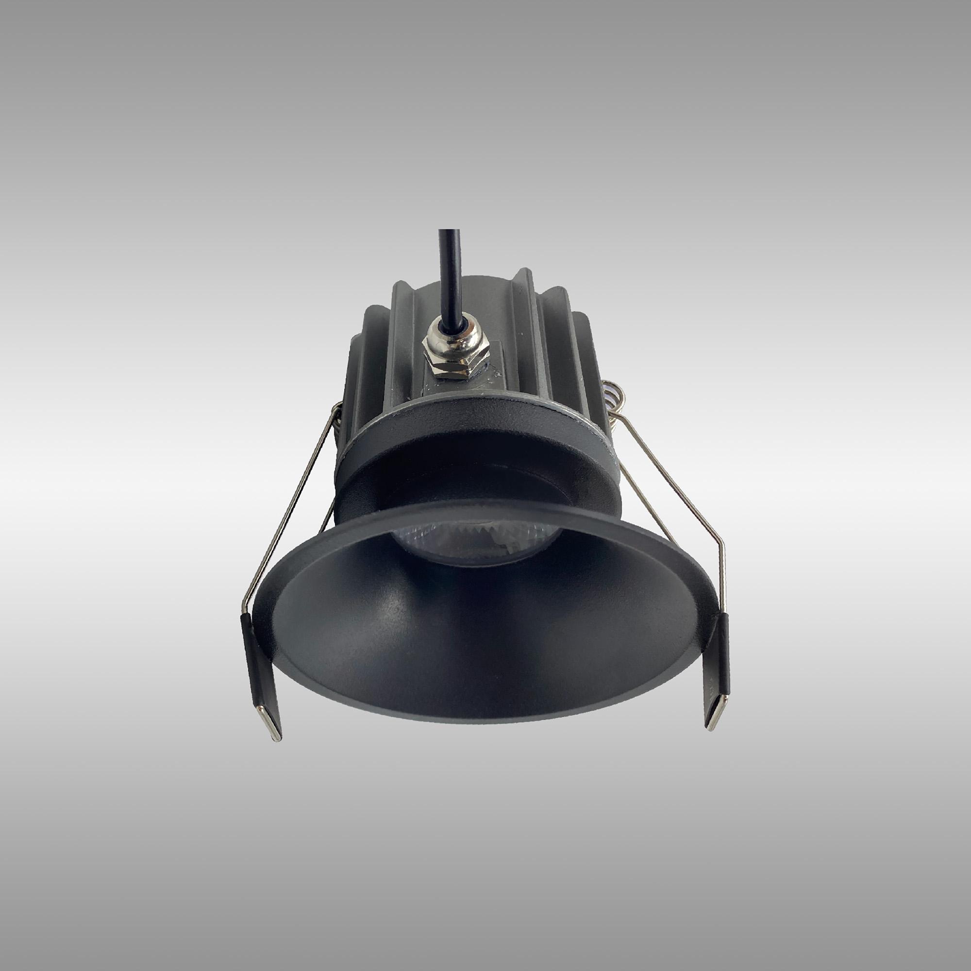 Rombok Downlight
