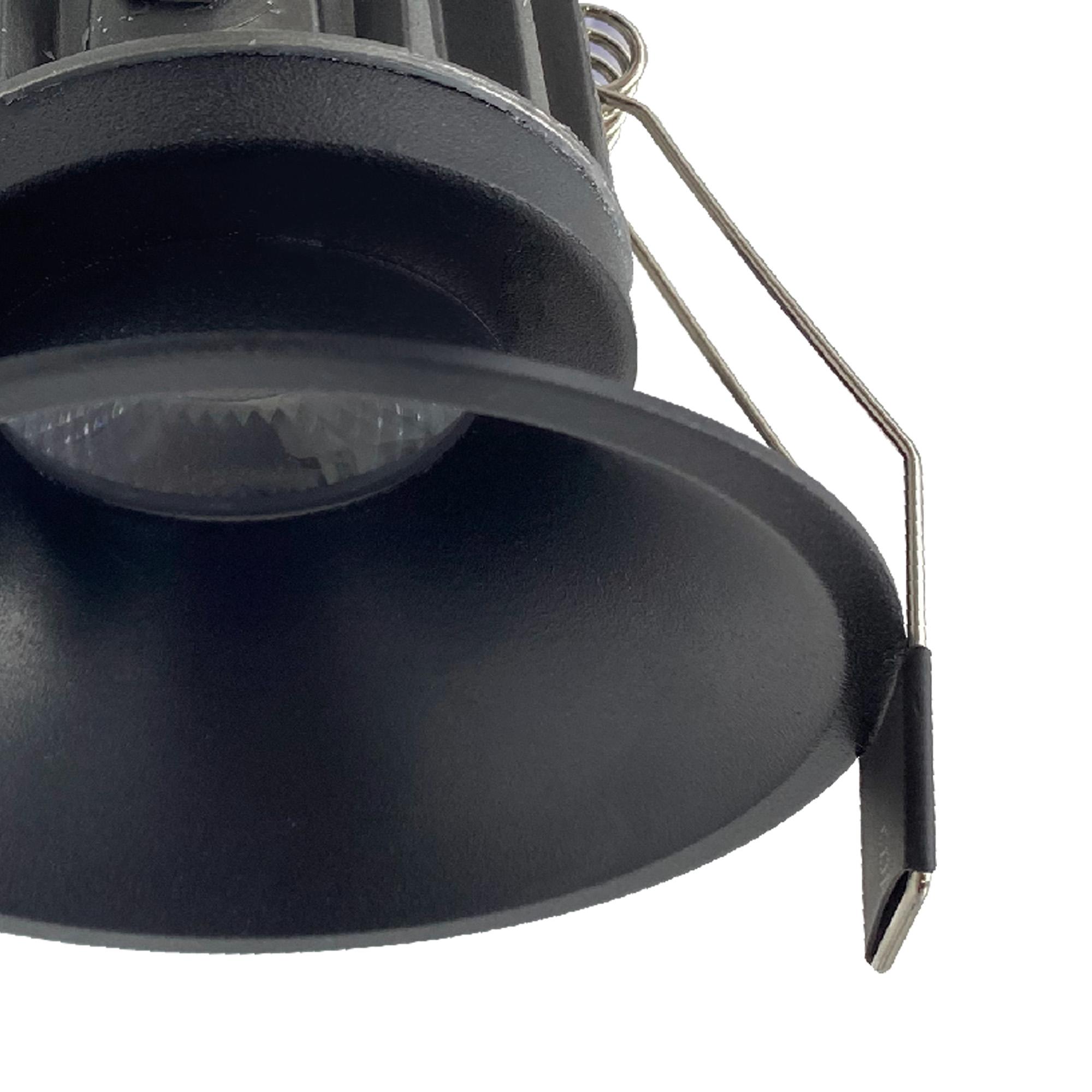 Rombok Downlight