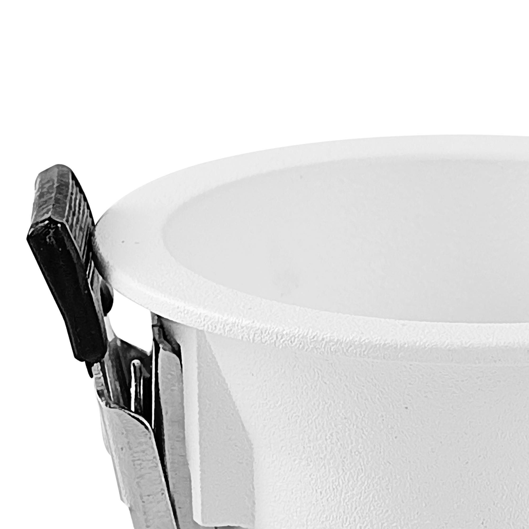 Trimasi 60 x 31mm Recessed Base, Sand White